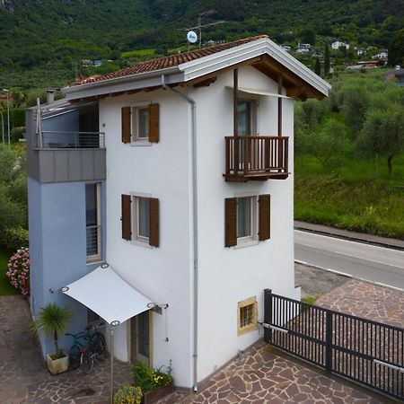 La Torretta Villa Arco Luaran gambar
